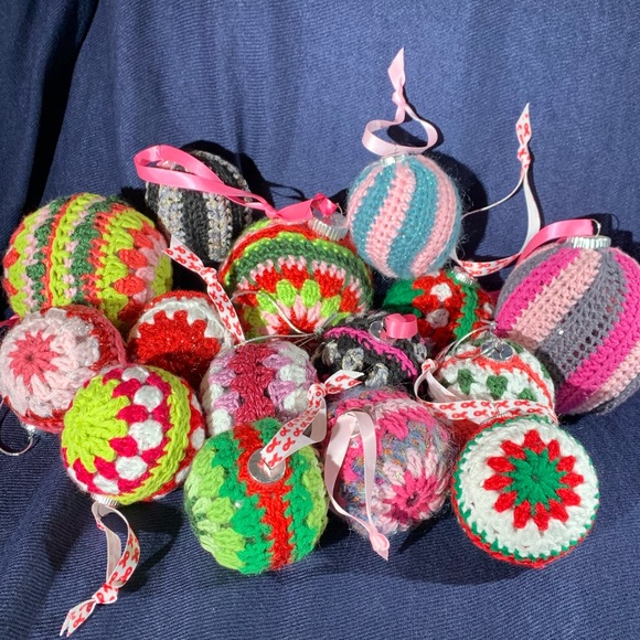 Crocheted Swirl Christmas Ornament - Picture 6 of 6